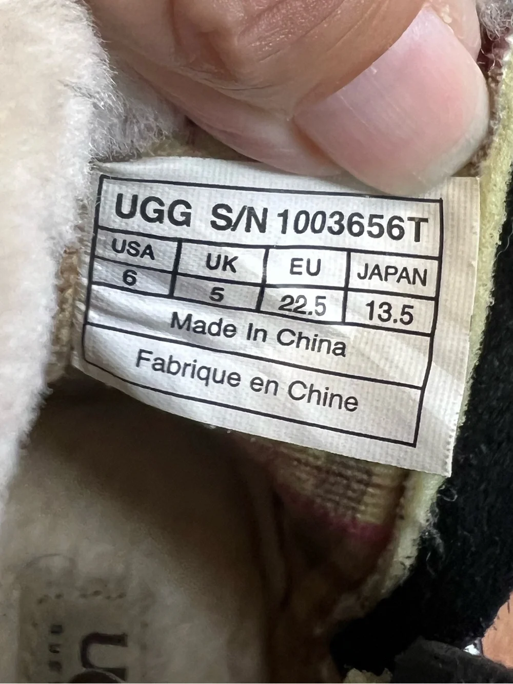 UGG soft black